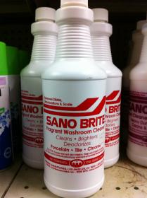 QT. SANO BRITE BATHROOM CLEANER